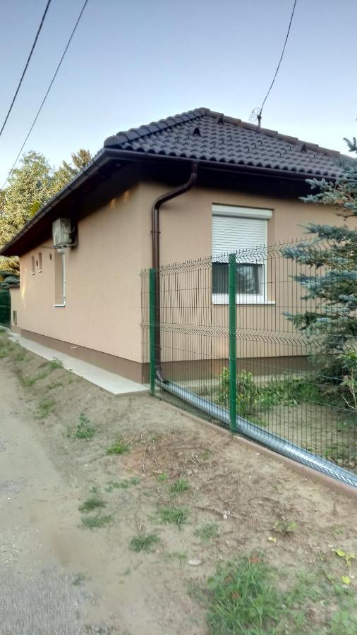 Golden Apartman Orosháza Exteriér fotografie