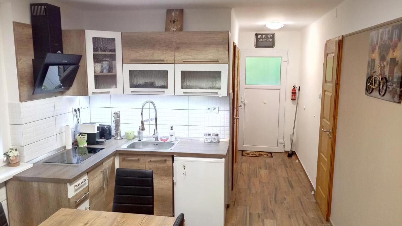 Golden Apartman Orosháza Exteriér fotografie