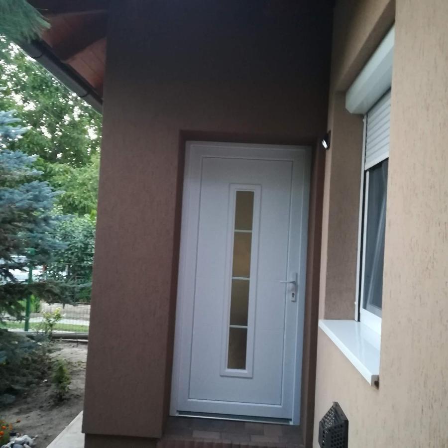 Golden Apartman Orosháza Exteriér fotografie