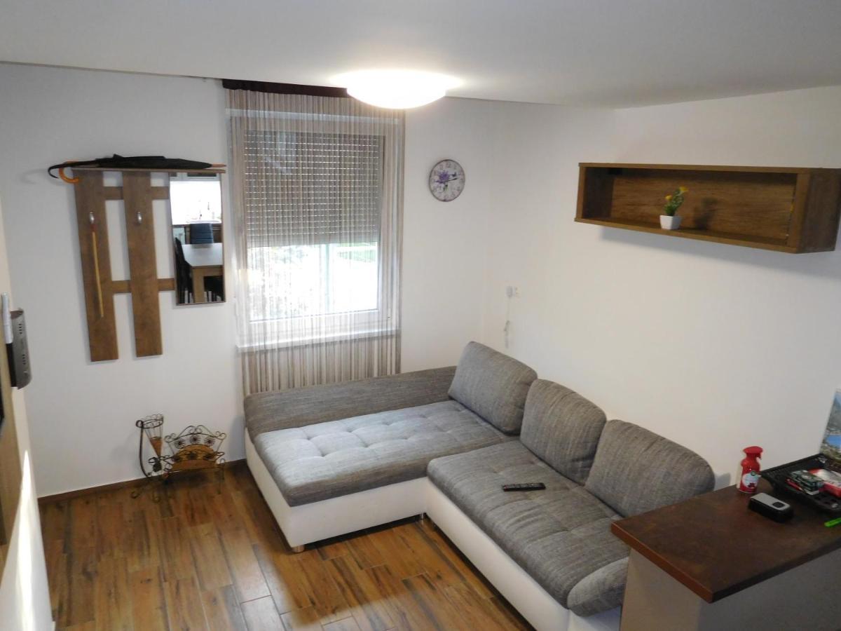 Golden Apartman Orosháza Exteriér fotografie